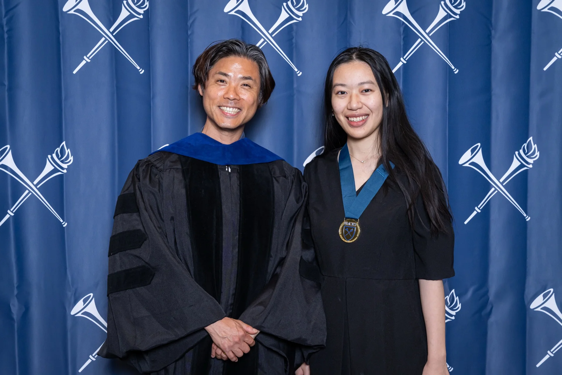 Jinho Choi and Yutong Hu